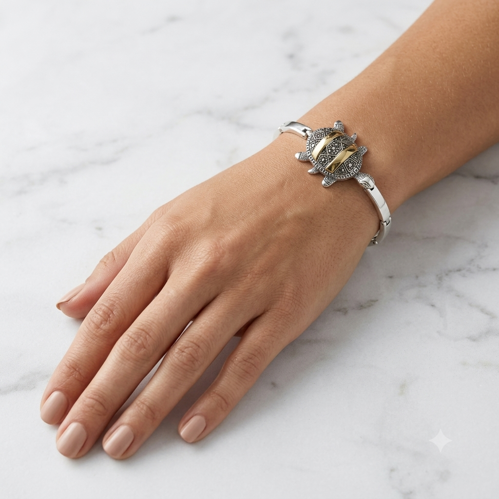 Pulseira Feminina Prata de Tartaruga Bicolor com Marcassitas e Detalhes Dourados - Imagem 2