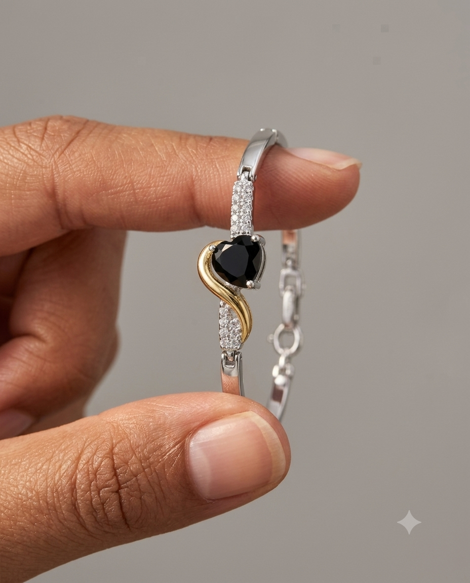 Pulseira de Prata 925 Coração Negro em Zircônia com Detalhe Dourado - Imagem 2
